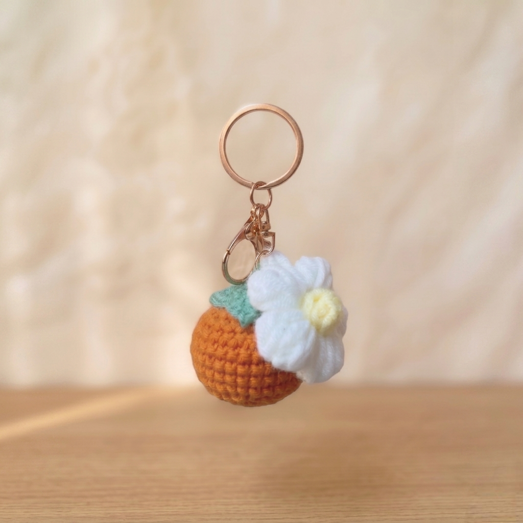 Handmade Crochet Orange Daisy Keychain | Cute Fruit Bag Charm & Floral Keyring