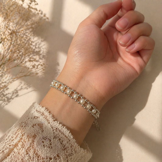 Soft Aesthetic Handmade Pearl Bracelet | Everyday Classic Wristwear Jewelry